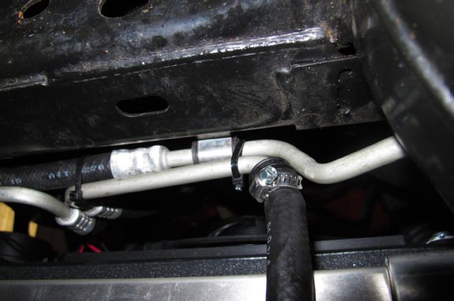 2010 Chevy Camaro Ss Radiator Install 17