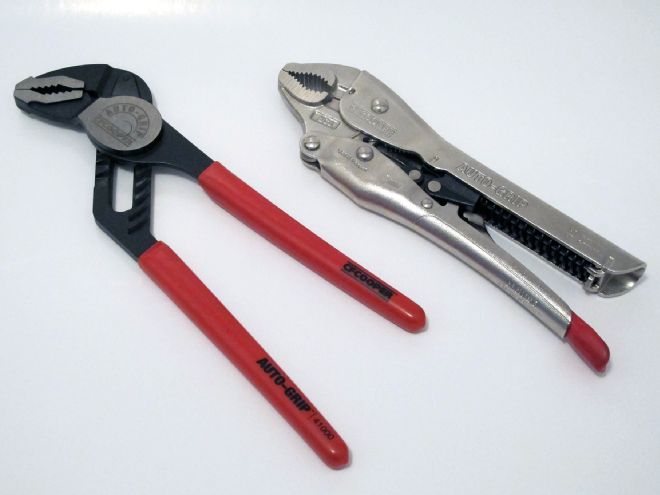 Auto-Grip Locking Pliers Make Repairs Easier