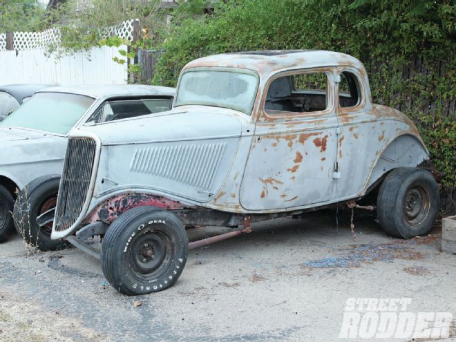 1934 Ford Five Window Rust