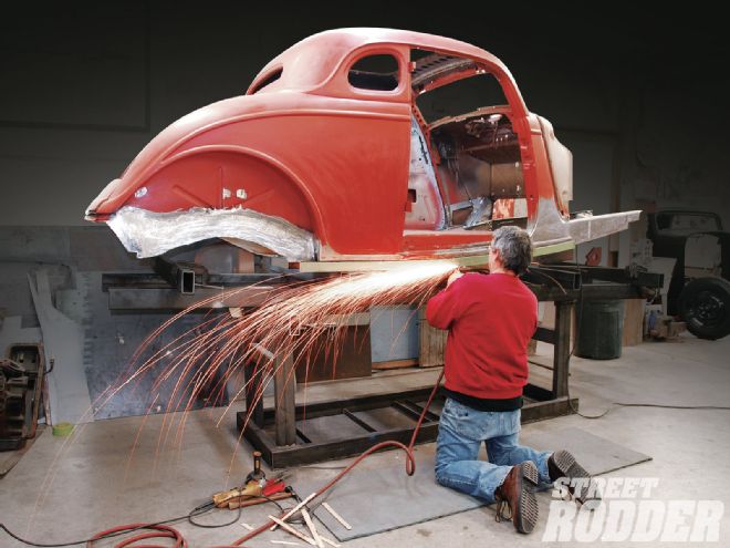 How to: Add Frame Side Covers on a 1934 Ford Coupe Highboy