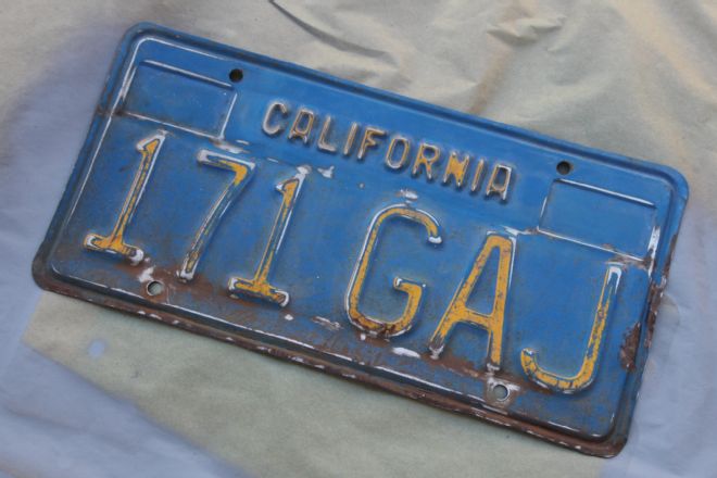 1104phr 01 Z+vintage License Plate Restoration+