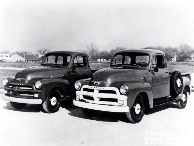 1001clt 03 Z+1947 Chevy Shop Truck Introduction+twins
