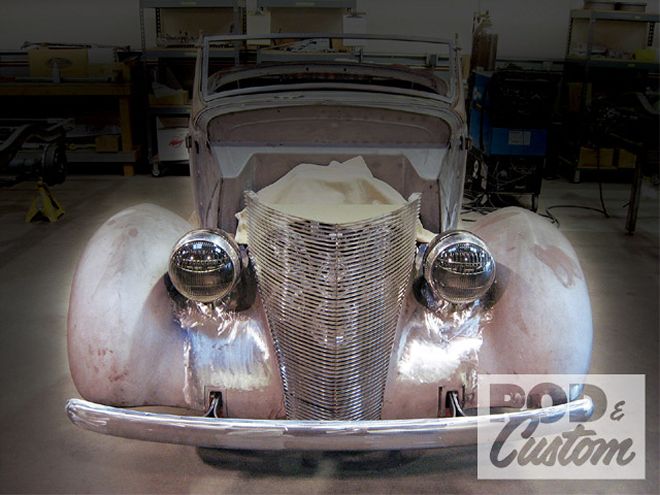0906rc 02 Z+1940 Ford Bumper On 1936 Ford+front End
