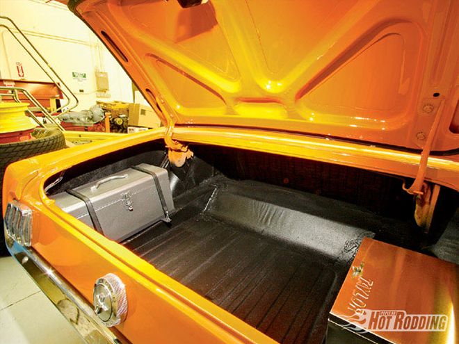 0902phr 01 Z+1966 Ford Mustang Trunk Toolbox+finished Trunk
