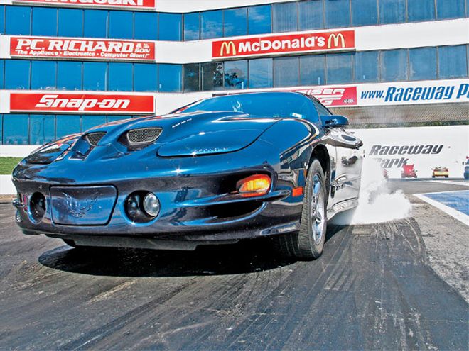 Hppp 0703 02 Z+1999 Pontiac Trans Am Performance Parts+burnout