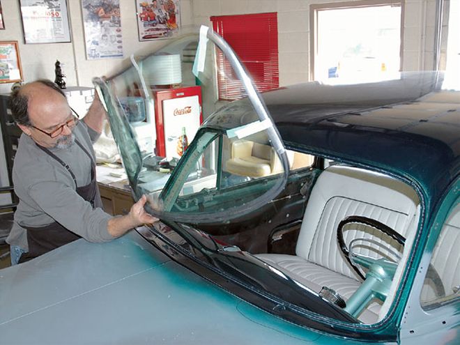 0701 Rc 01 Z+1949 1952 Chevrolet Windsheild Replacement+installation