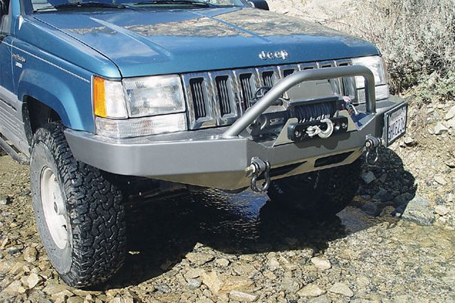 Jeep Grand Cherokee Bumper Install - Handsome Hanson