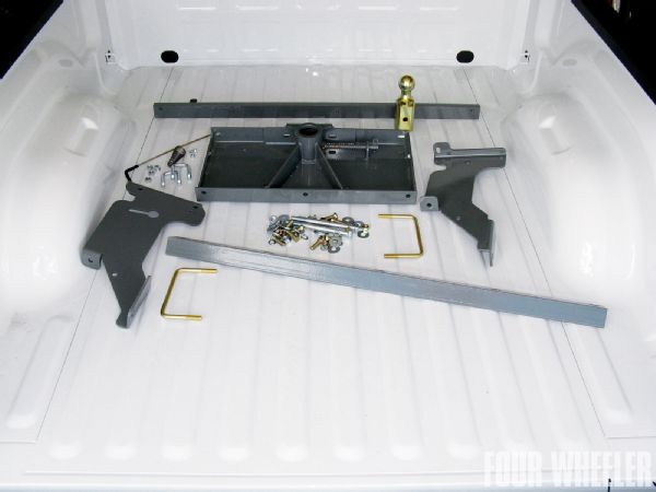 129 1010 Trailer Ready Dodge Ram turnover Ball Hitch Kit And Bed Photo 34353066