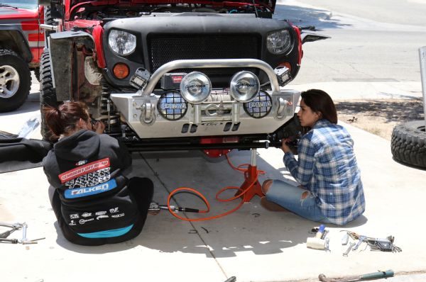 2011 Jeep Jk Wrangler Installing Steering Links Photo 134255933