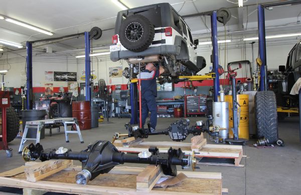 G2 Core 44 Axles Installed In Jeep JK Wrangler Photo 110030171