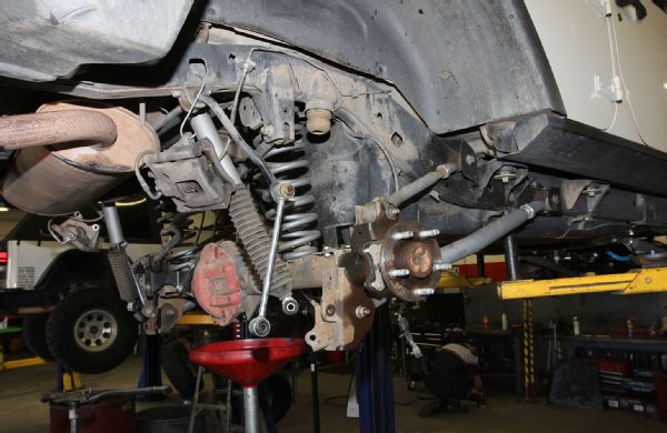 G2 Core 44 Axles Installed In Jeep JK Wrangler Photo 110030315