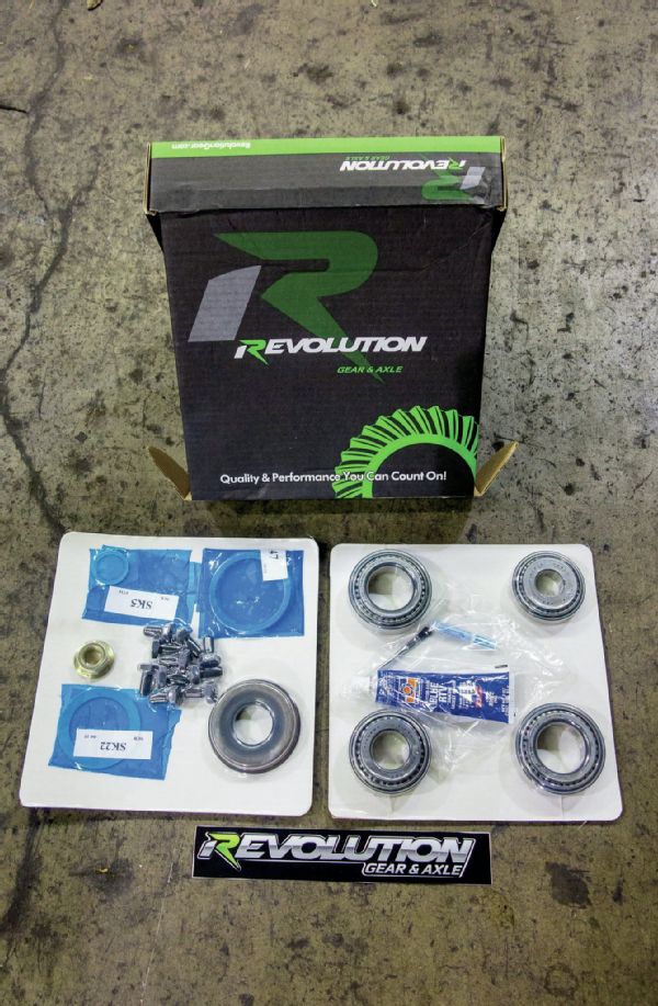 Revolution Master Install Kit Photo 102883124