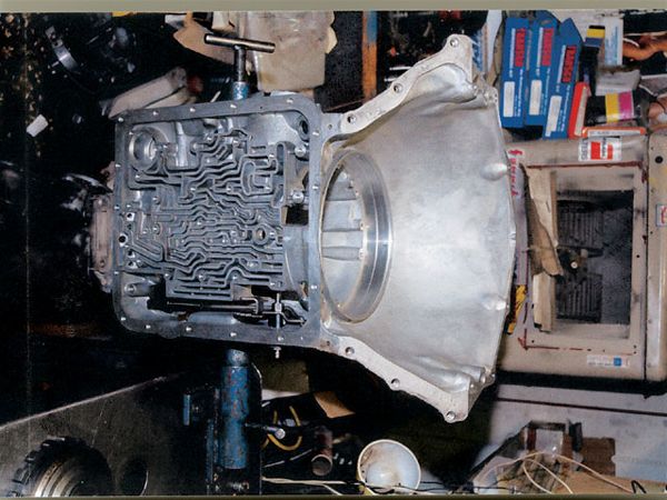 gm 4l60e Transmission Fixes housing Photo 9046016