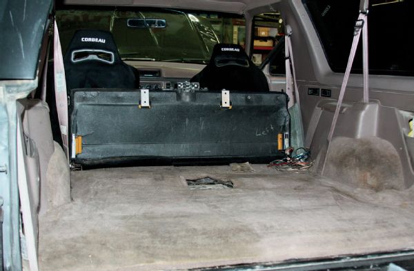 Ford Brocno Cargo Area Photo 76000650