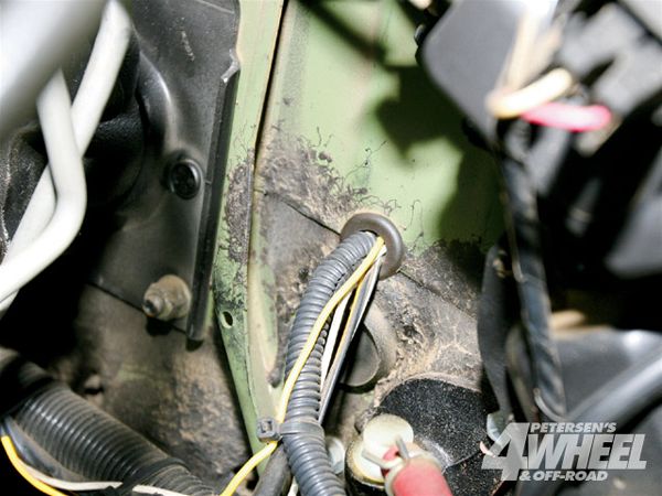 off Road Hid Headlights protect Wires Photo 17425906