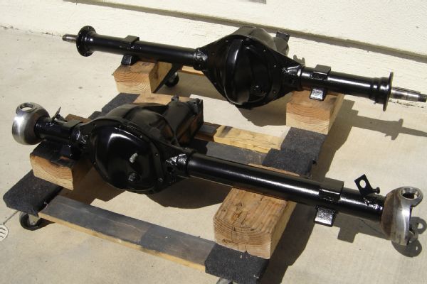 010 Kaiser Axles Painted Photo 96783792