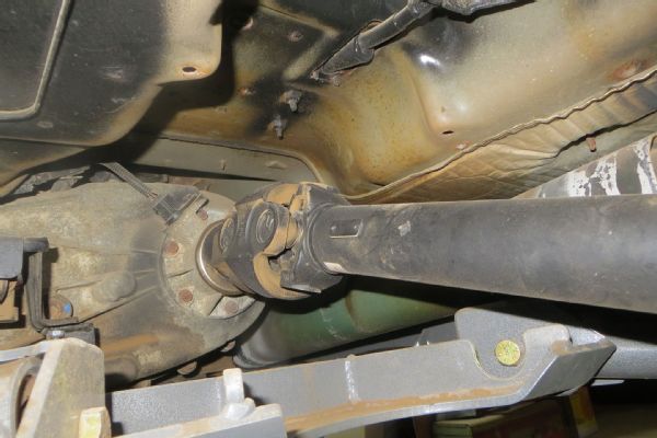 022 Axles Gears Powertrain Driveshaft Slip Yoke Eliminator Transfer Case Photo 156399866