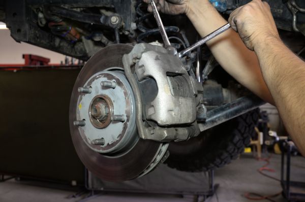 Dynatrac Progrip Brake Upgrade Jeep Jk Wrangler Kit Front Caliper Sliding Pins Photo 129087623