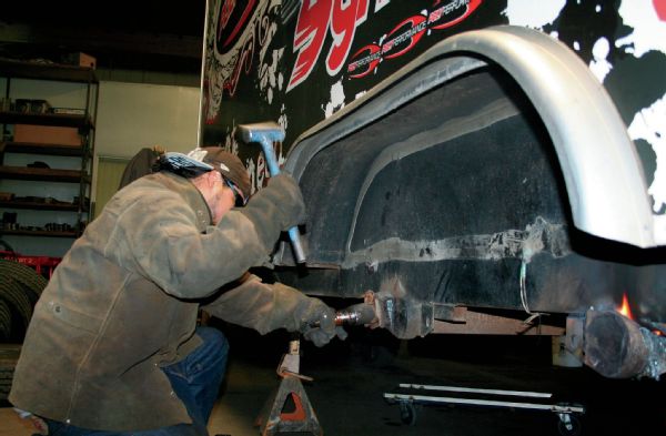 Eight-Lug Trailer Axle Upgrades for Bigger Tires & More Weight