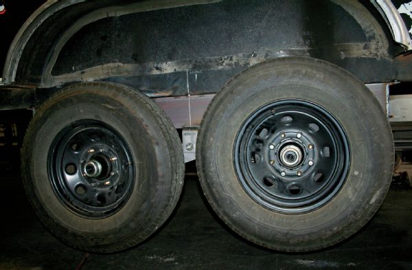 Larger Tire Fitted On Trailer Photo 110850782