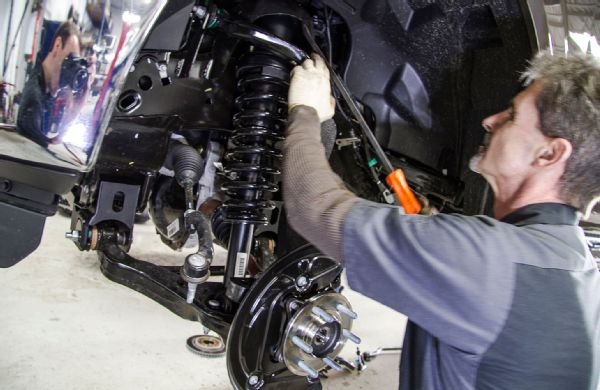 BDS 6 Inch Lift On 2015 Ford F 150 Knuckle Installation Photo 111401180