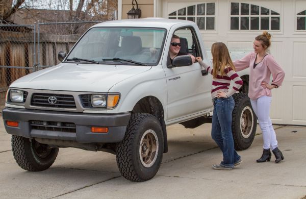 Lifted Toyota Tacoma Getting The Ladies Photo 96415298