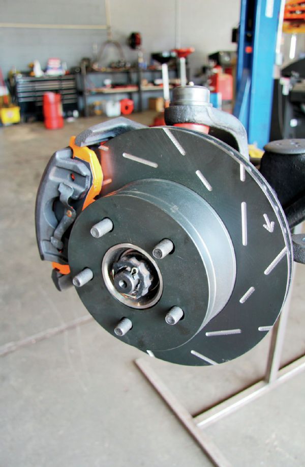 Just as we did out back, we upgraded the brakes with a set of EBC Extreme Duty pads and slotted brake rotors. Almost immediately, we noticed a tremendous difference in brake performance. We are also happy to report that this setup doesn’t produce any brake noise that is sometimes linked to performance brake upgrades. Surprisingly, this setup is only slightly more expensive than your run-of-the-mill parts store replacement brake components.
