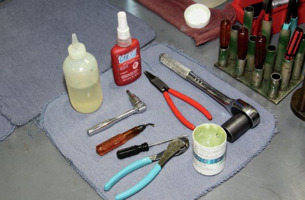 Shock Tools And Lube Photo 73983449