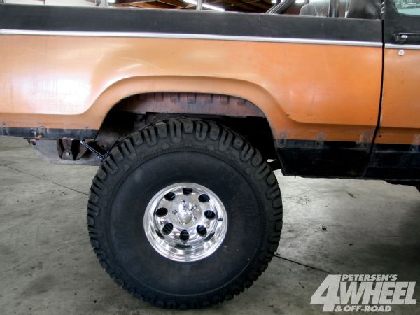 trail Duster Suspension Tires rear After Photo 33601329