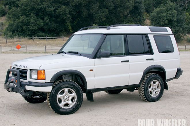 2000 Land Rover Discovery Build - Armed For Duty