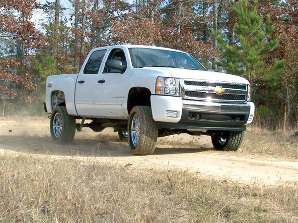 2007 Chevy Silverado Z71 front View Photo 9359219