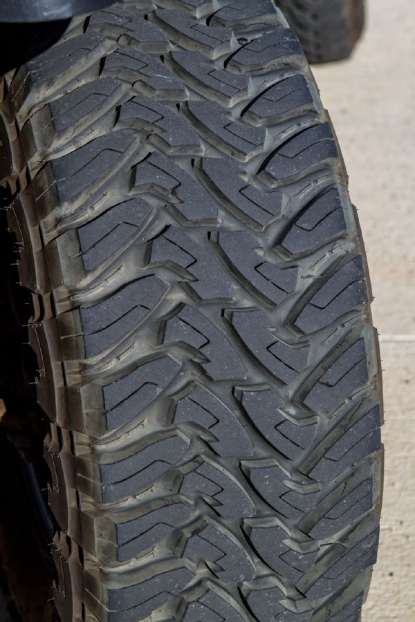 002 Toyo Open Country Mt Tread Pattern Photo 94265184