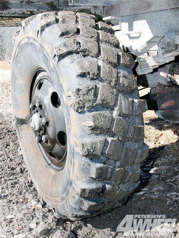 131 1105 Testing Michelins Xml Military Tires passenger Side Shot Photo 30667133