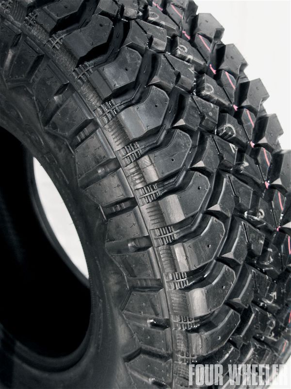 129 1104 Mud Tire Shootout First Place Hankook Dynapro Mt tread Shot Photo 35978211