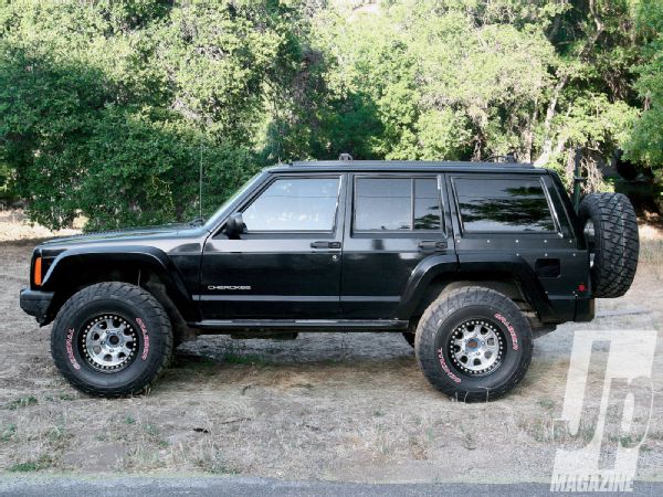 154 1010 Meat Stuffing Jeep Cherokee Xj driver Side Shot After Photo 30462802