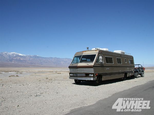 motorhome Trailer Tires motorhome Towing Photo 17092380