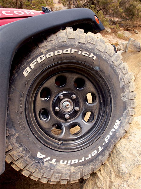 bfgoodrich Mt Ta Km2 Tire sidewall Photo 9544423