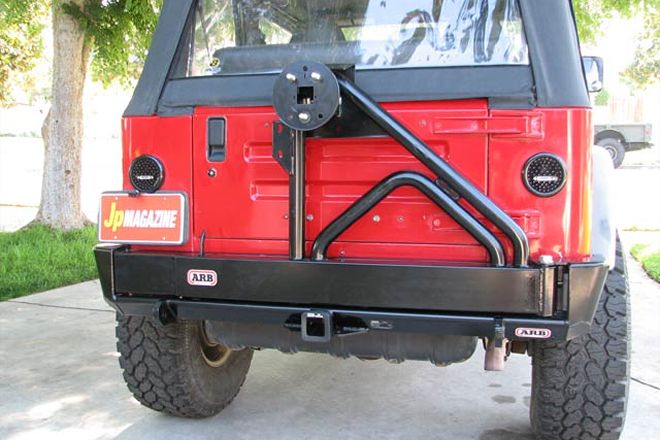 Jeep Wrangler Tire Carrier Test - ARB