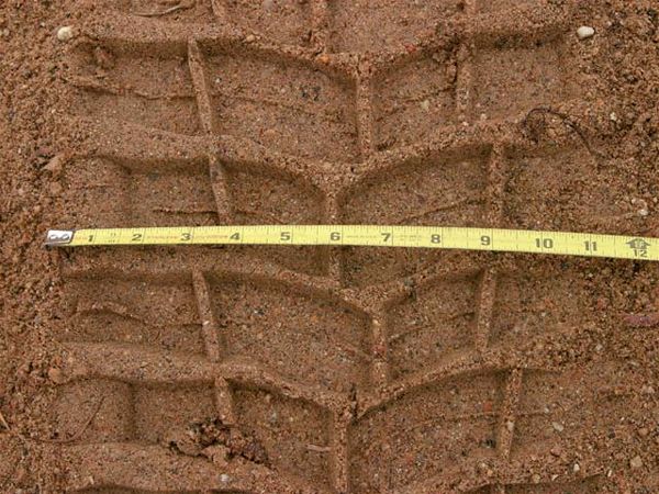 ford F150 Wheel Comparison measure Tread Width Photo 9525290