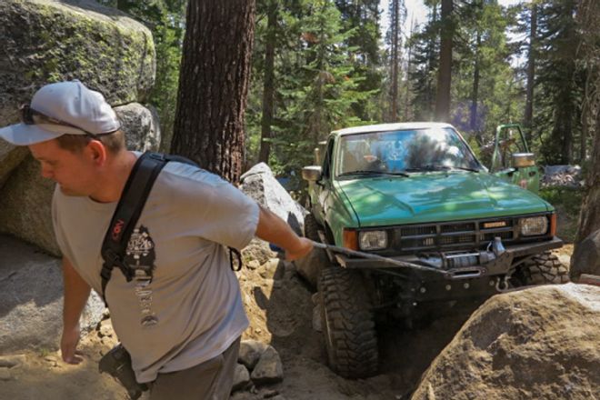 The Safest Way to Hook Up Your Winch