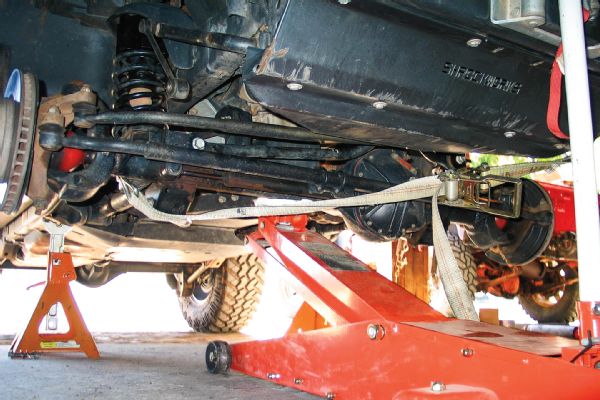 075 Track Bar Jeep Installation Tip Easy Ratchet Strap Photo 98718348