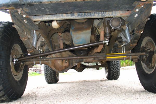 002 Jeep J 2000 4000 Pickup Gladiator Dana 44 Closed Knuckle Axle Swap Photo 98636857