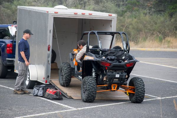 008 Towing Basics Loading Trailer Photo 95707831