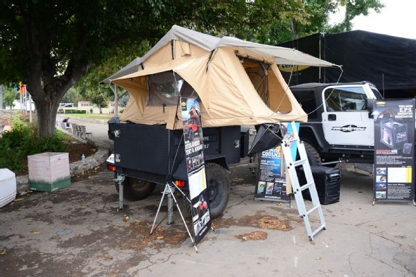 005 Smittybilt Adventure Camp Trailer Rooftop Tent Photo 93976744