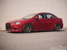 Modp_1010_23_o+mitsubishi_lancer_evolution_x+driver_side_front_view