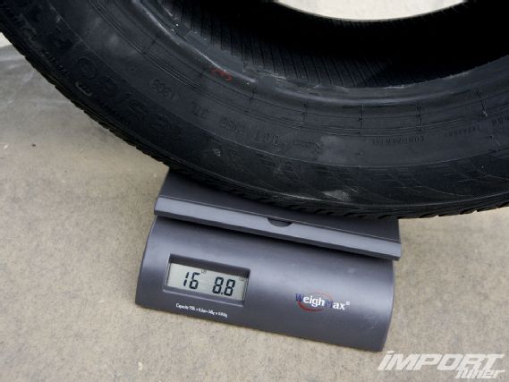 Impp_1004_09_o+increasing_performance_and_style+tires