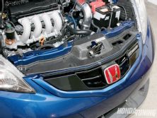 Htup_0910_04_o+project_2009_honda_fit+installed_radiator_panel