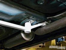 Htup_0910_05_o+project_2009_honda_fit+middle_underbody_bar