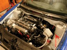 Eurp_0909_04+building_volkswagen_gti_jetta_audi_a4+vw_gti_1_8t_engine