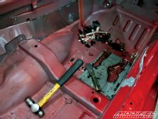 Modp_0905_03+honda_s2000_race_prep+sound_deadening_removal